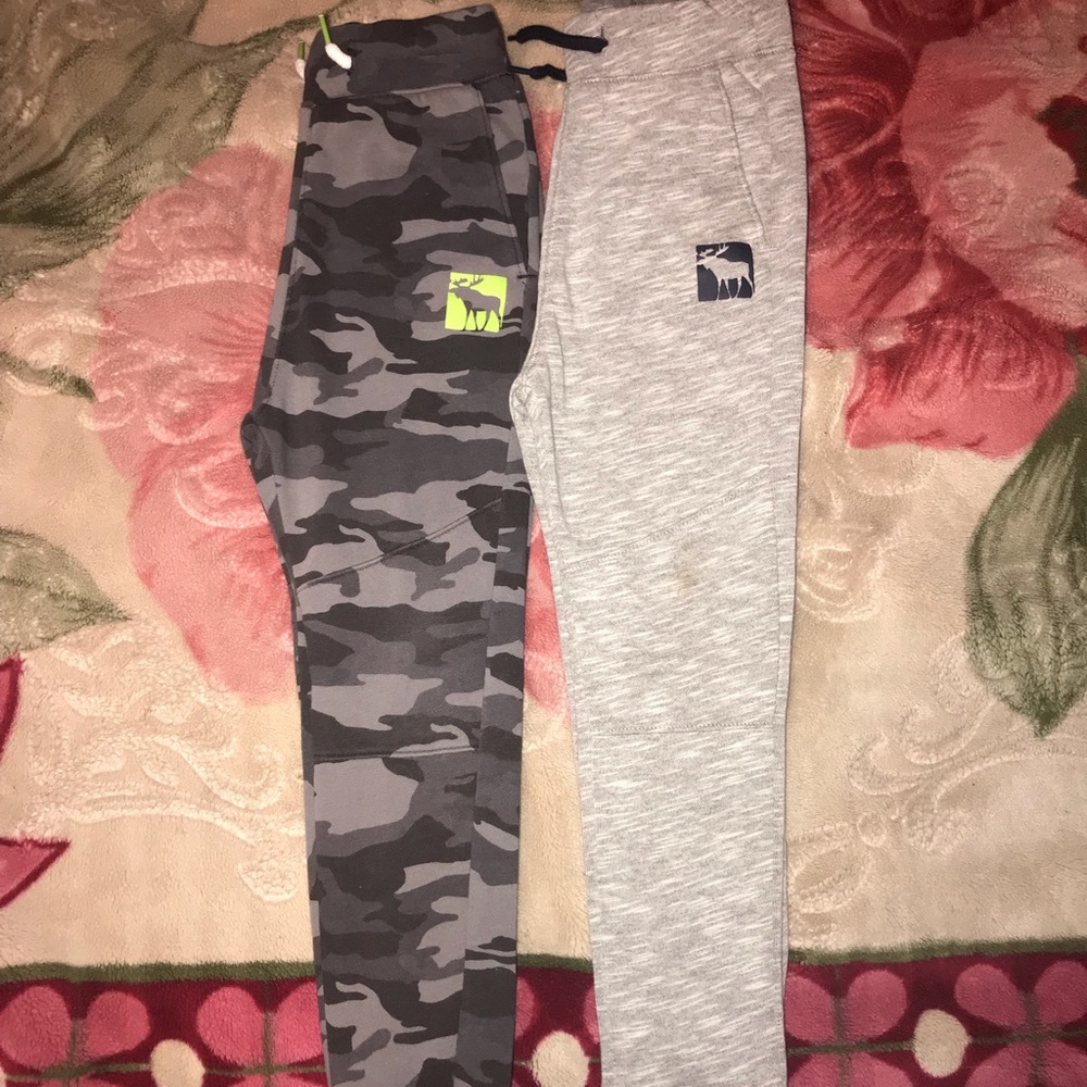 SOLD** Abercrombie kids joggers